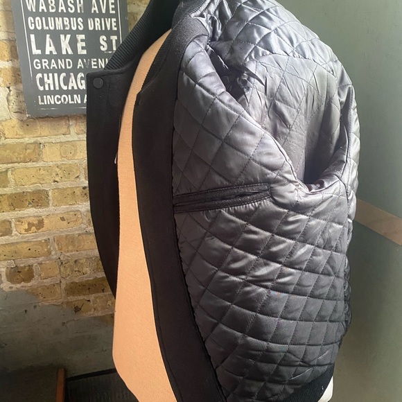 MLB CHICAGO WHITE SOX CLASSIC WOOL MEN'S VARSITY JACKET - Picture 8 of 11